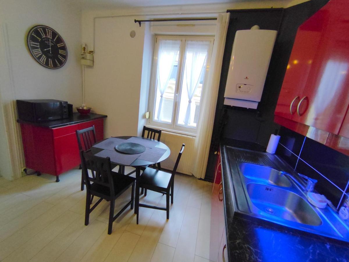 Go To Lux Logement Entier Parking Gratuit Algrange Esterno foto